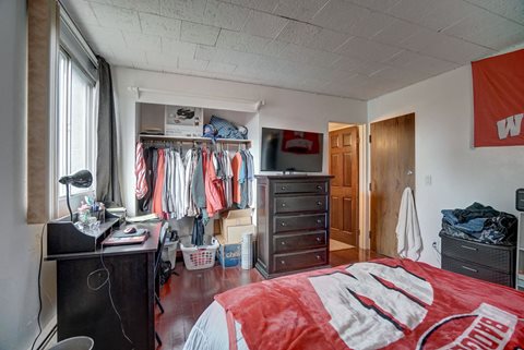 Surf and Surfside apartments and townhomes in Downtown Madison, WI. Fully Furnished, studio, one bedroom, 2 bedroom. Lake views. Managed by Wisconsin Management Company